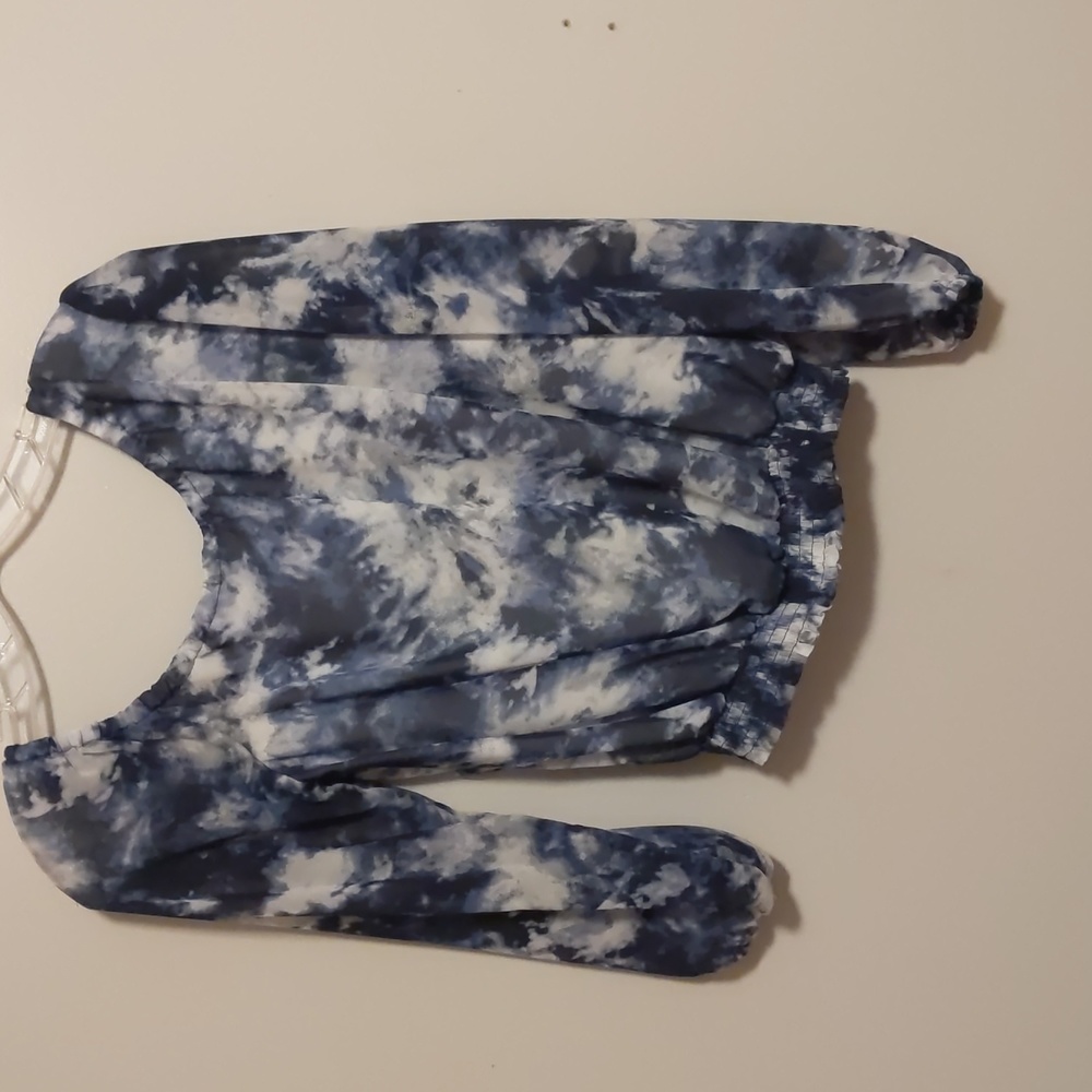 Skirt and top set